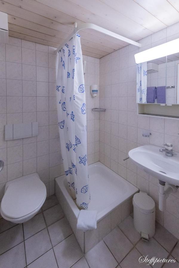 Hotel Krone Uetendorf Kültér fotó