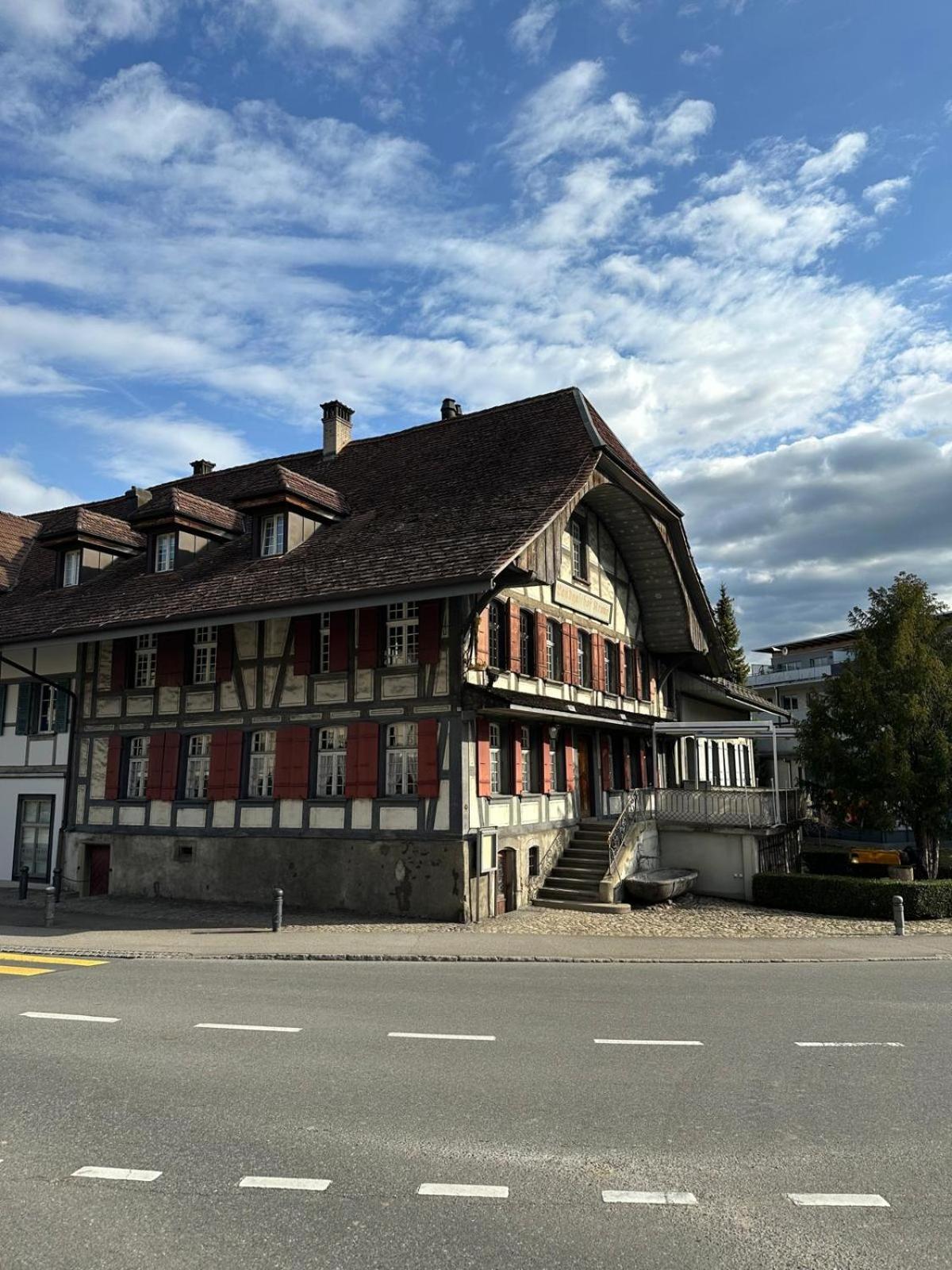 Hotel Krone Uetendorf Kültér fotó